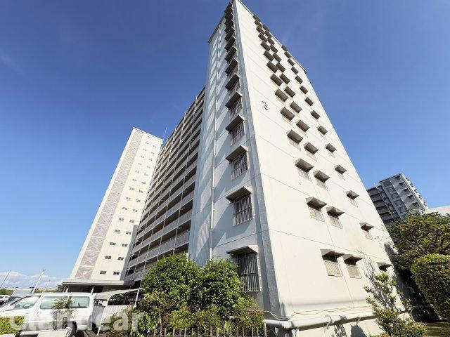 ボナハイツ中川　３号棟