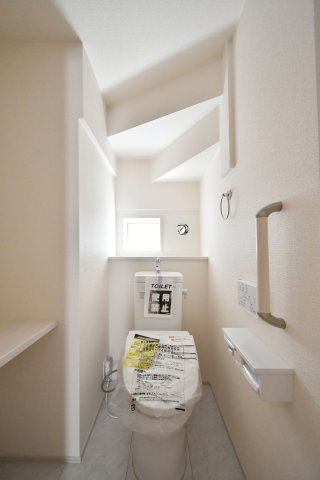 上尾市本町５丁目　全4棟　1号棟のトイレ