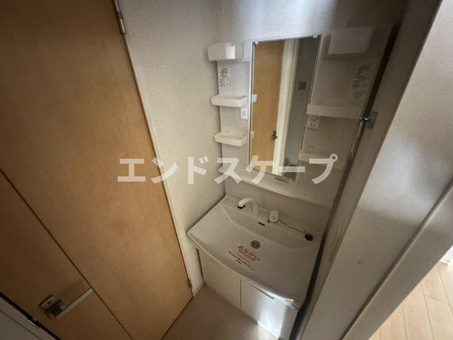 ＬａＴｏｕｒＫＡＩＺＡＷＡ　Ⅴの洗面所|高崎、前橋のお部屋探しはエンドスケープまで！お客様の理想お聞かせ下さい♪
