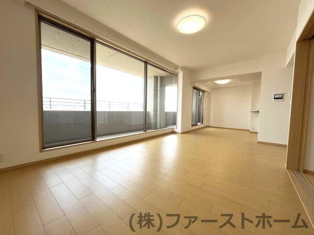 センチュリースクエア香久山　ウエストスクエア