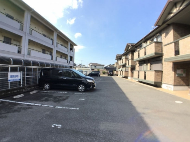 【駐車場】 | グリーンコート原寺