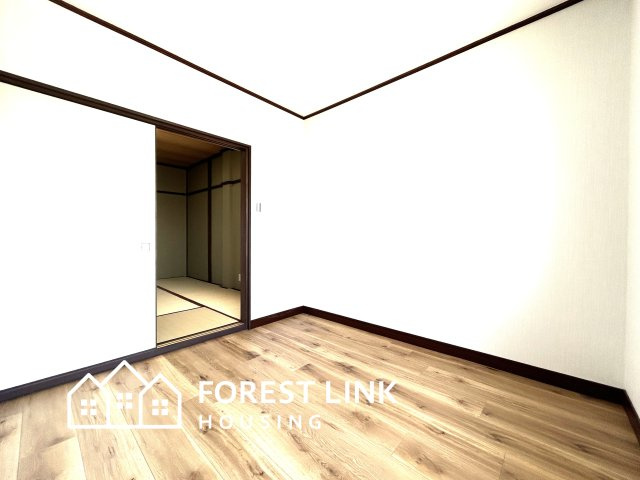 玉串元町2　戸建の洋室