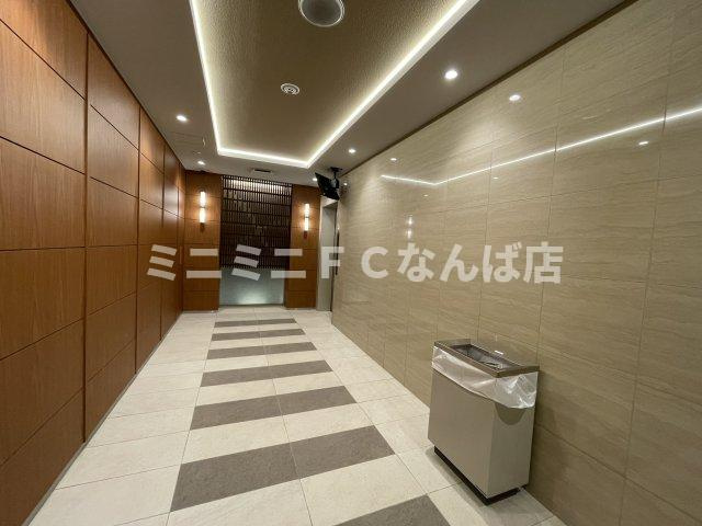 アスラン江戸堀のエントランス