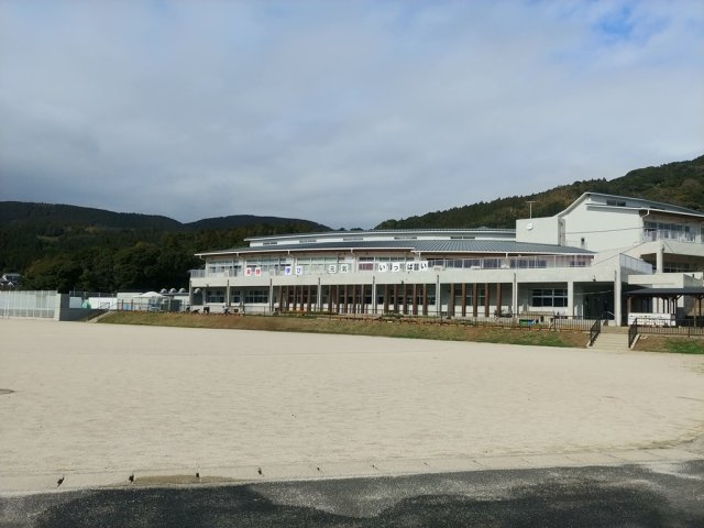 世知原町岩谷口戸建の周辺|世知原小学校