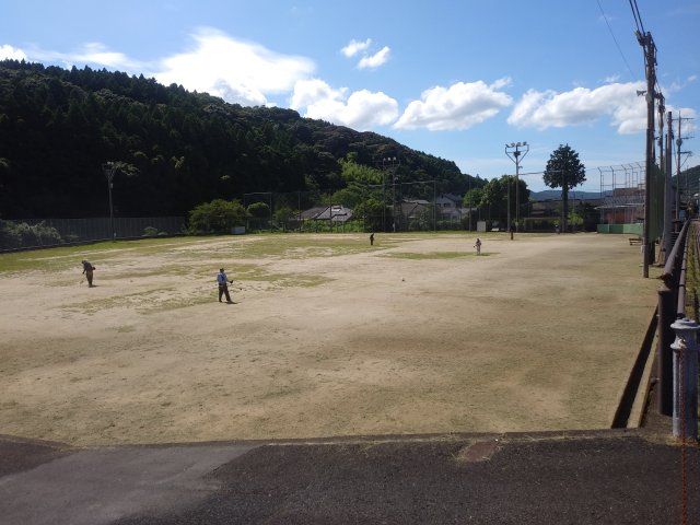 世知原町岩谷口戸建の周辺|世知原運動公園