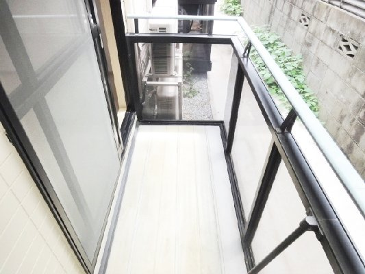 コンフォール売布のバルコニー
