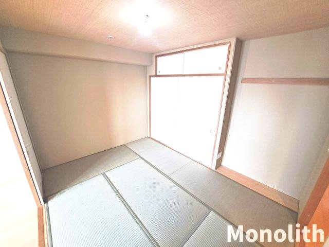 ローレルコート北野田の浴室