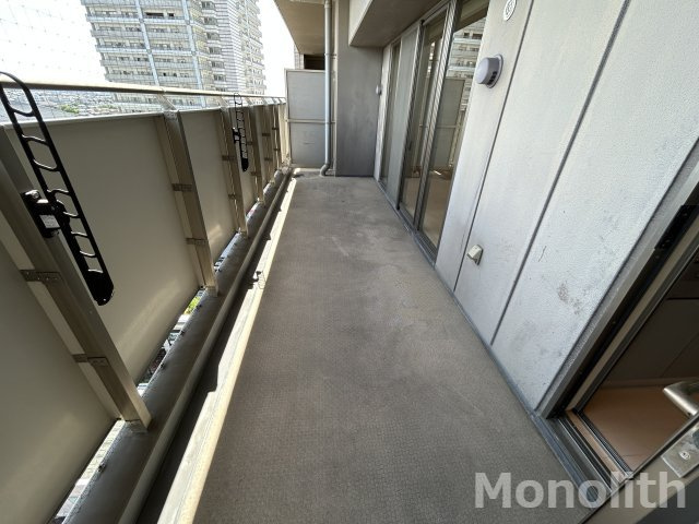 ローレルコート北野田のバルコニー