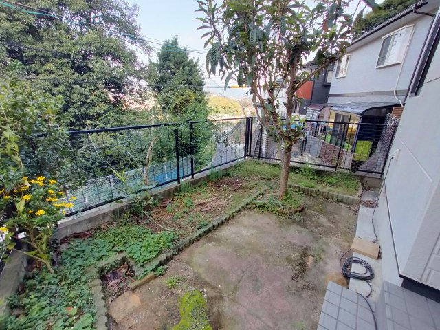 東浜町一戸建の庭