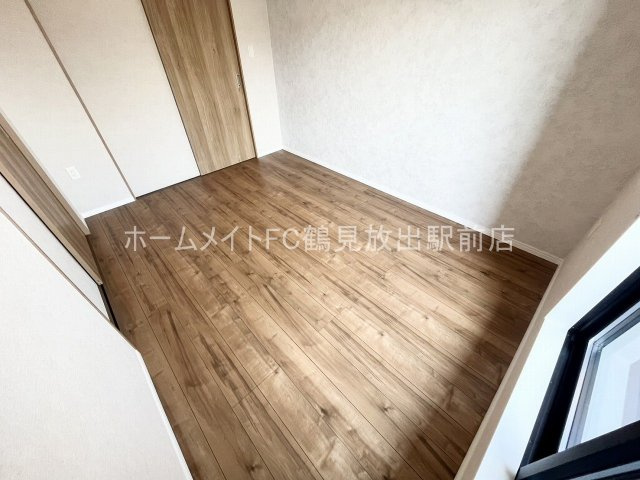 東大阪市稲田本町１丁目のアパートの洋室