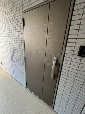 【玄関】 | ヴォーガコルテ田端弐番館