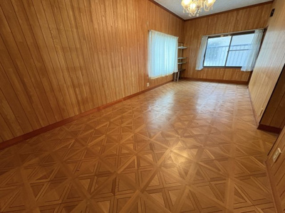 【洋室】 | 中古一戸建　高知市竹島町 | 2階洋室