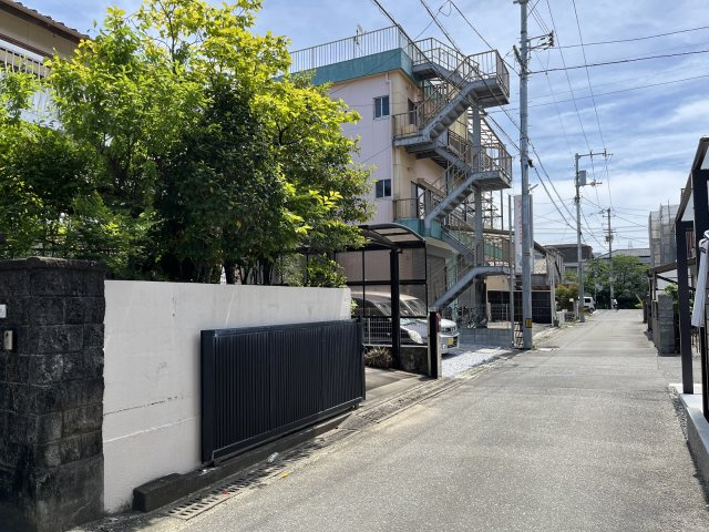 【前面道路含む現地写真】 | 中古一戸建　高知市竹島町