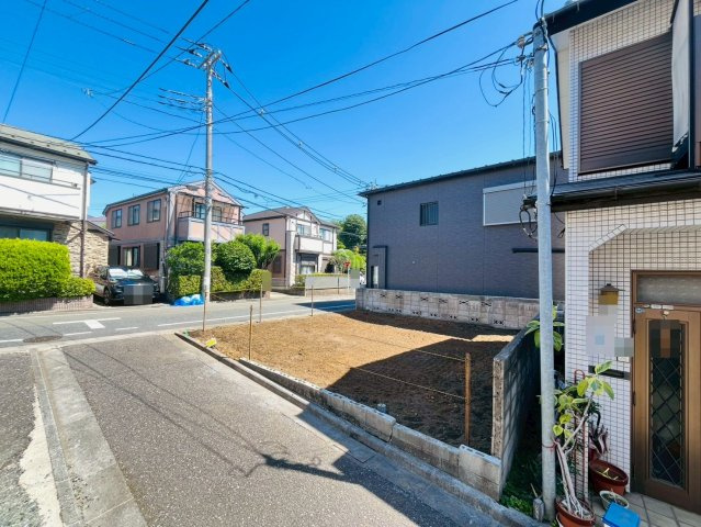 【外観】 | ～インフィーア Vol.78　練馬区南大泉６丁目　ブランド新築戸建て～  | 【更地時現地】教育施設も徒歩10分圏内で子育て環境も充実