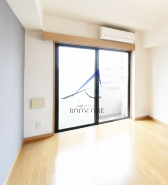 ルーブル学芸大学弐番館の寝室|寝室です。