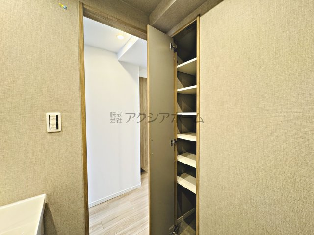 フォーラスタワー所沢の収納|洗面所収納