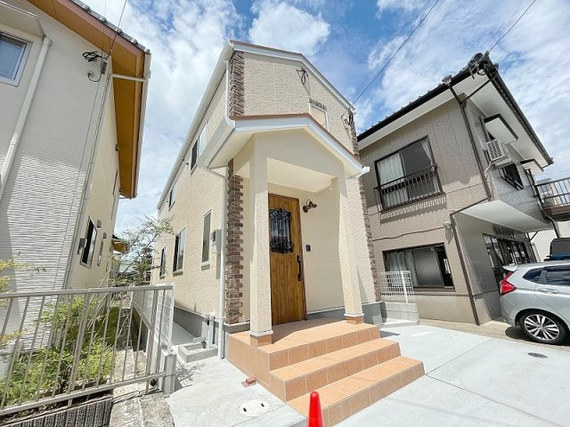川棚町百津郷新築建売一戸建の外観