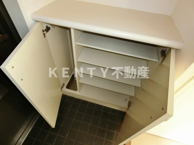 【玄関】 | ステラメゾン武蔵小山 | シンプルで使いやすい玄関です
