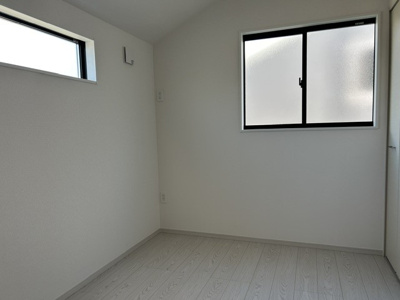 【洋室】 | 有野台２丁目　新築戸建 | 洋室約5.7帖