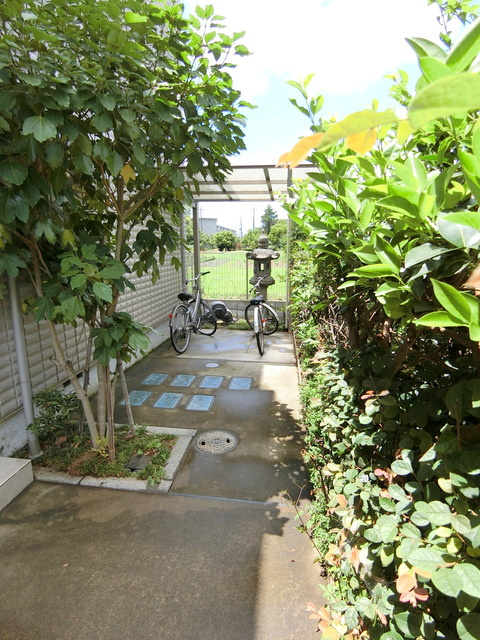 Ｓｉｌｋ　Ｒｅｓｉｄｅｎｃｅ　Ｓのその他共用部分|★屋根付き駐輪スペース★
