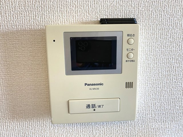 ソレアード Bのセキュリティ|モニター付きインターホン☆彡