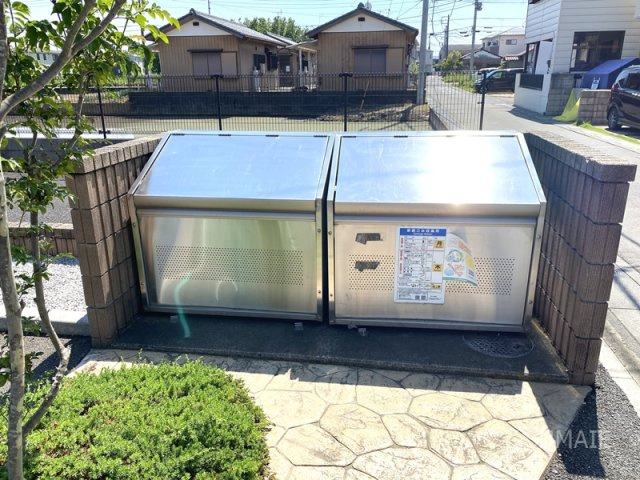 ソレアード Bのその他共用部分|敷地内ゴミ置き場☆彡