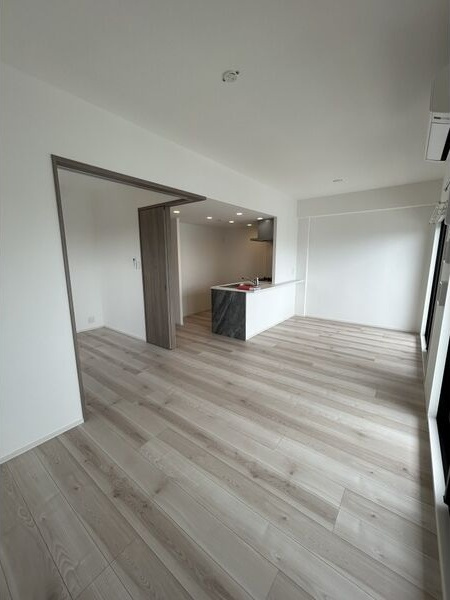 S-RESIDENCE亀島駅前blaze(ブレイズ)の居間・リビング