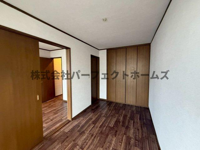 池田1丁目戸建　賃貸の洋室|個人の部屋や寝室として使える洋室です