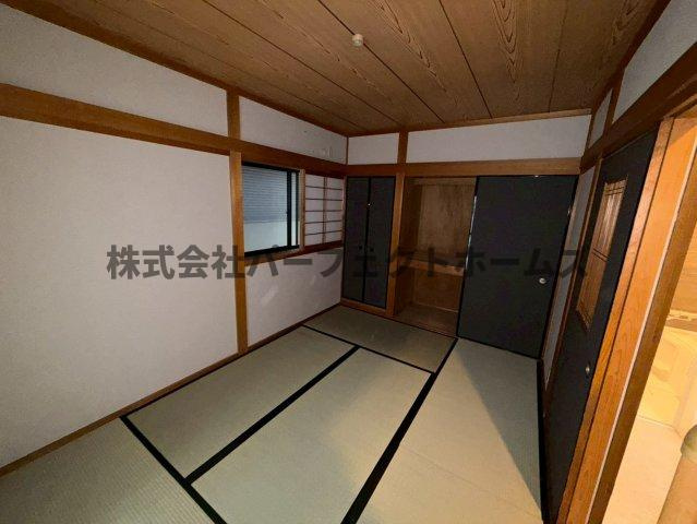 池田1丁目戸建　賃貸の和室|趣のある和室です