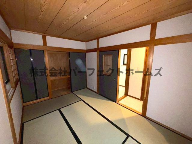 池田1丁目戸建　賃貸の和室|趣のある和室です
