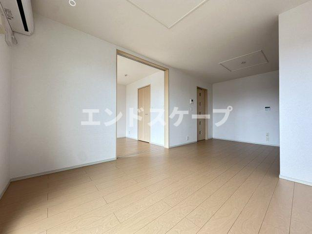 プロムナード　ヒルの居間・リビング|高崎、前橋のお部屋探しはエンドスケープまで！お客様の理想お聞かせ下さい♪