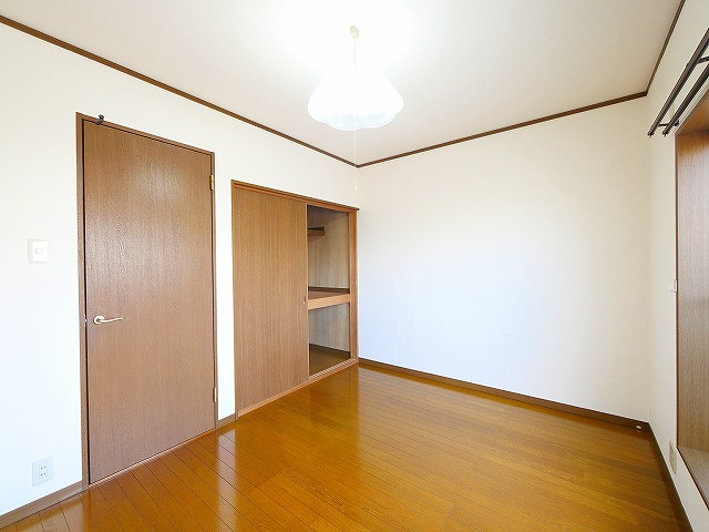 サクラホーム郡山の洋室|洋室です
