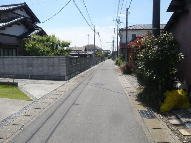 上三川町大字上三川の前面道路含む現地写真