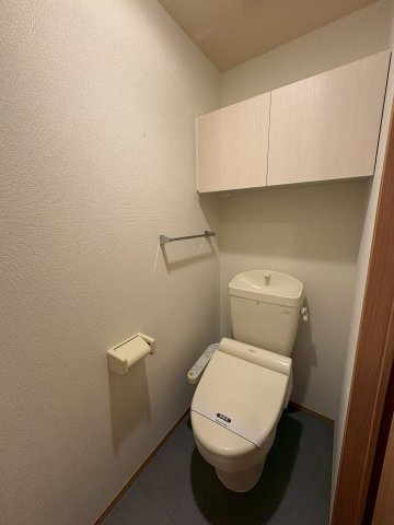 Manoir（マノアールワン）Ⅰのトイレ|コンパクトで使いやすいトイレです