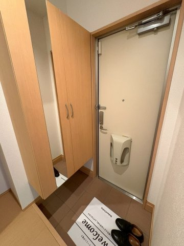 Manoir（マノアールワン）Ⅰの玄関|きれいな玄関です