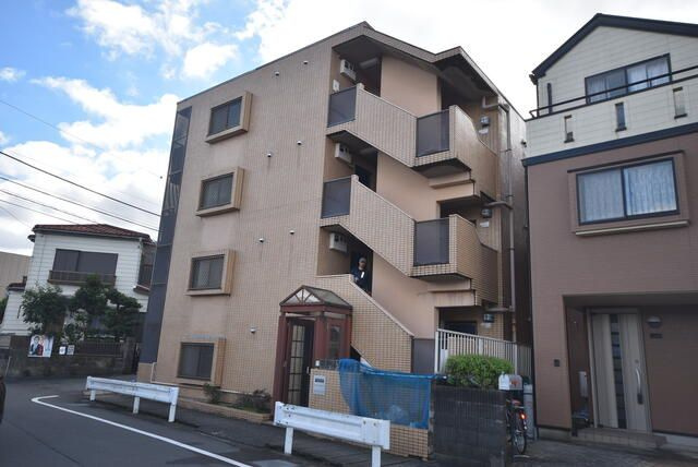 イジェント生田の外観