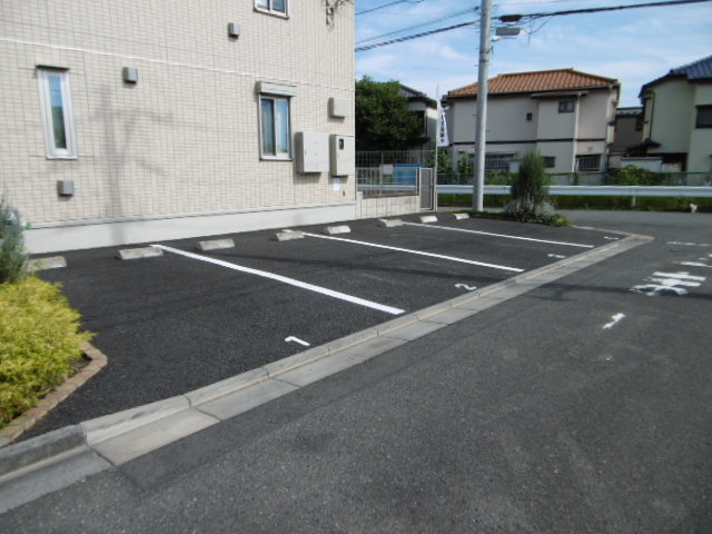 【駐車場】 | グランシャリオ万願寺