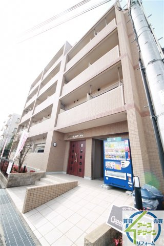 クリーモア・クラの外観