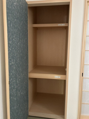 【収納】 | 君影町５丁目　新築戸建 | 押入があるのでお部屋が広くお使いいただけます。