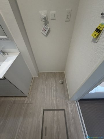 厚木市戸室6期　新築戸建　全2棟2号棟のランドリースペース
