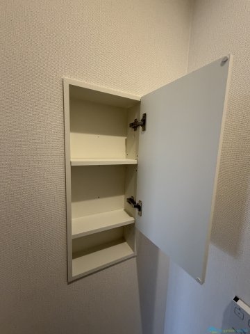 厚木市戸室6期　新築戸建　全2棟2号棟の収納
