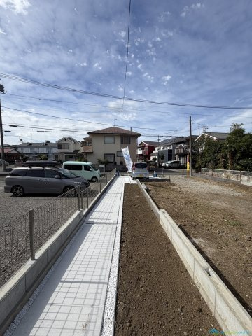 厚木市戸室6期　新築戸建　全2棟2号棟の駐車場