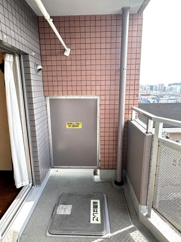 アクシルコート京都二条WESTのバルコニー