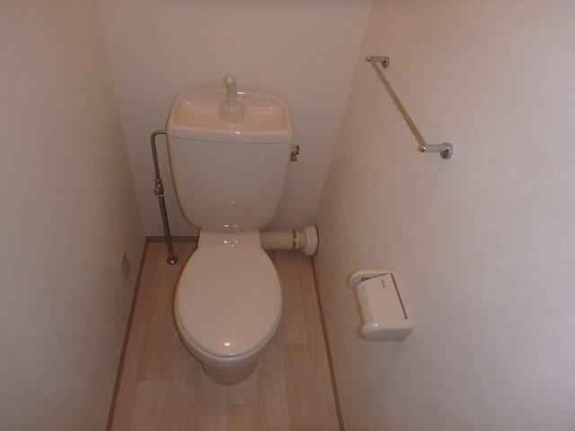 シャルムのトイレ|他のお部屋の参考写真となります。