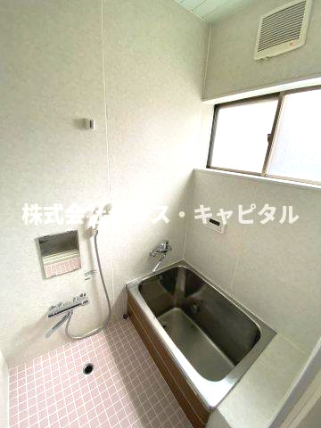 平塚市紅谷町戸建