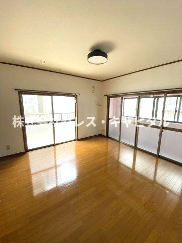 平塚市紅谷町戸建