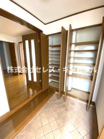 平塚市紅谷町戸建