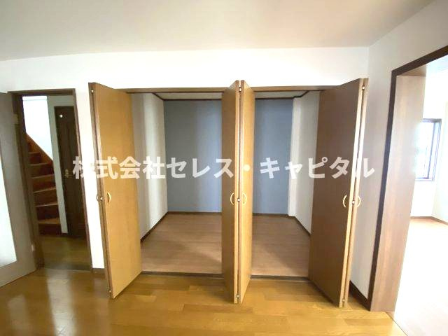 平塚市紅谷町戸建