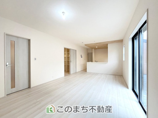 【居間・リビング】 | LievleGarden.S第2八千代菅谷　 | 居心地のいいリビングは、時間を忘れてしまうくらいホッとする空間です☆
