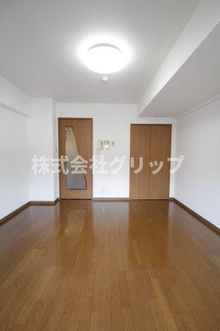 グリフォーネ横浜・西口の居間・リビング